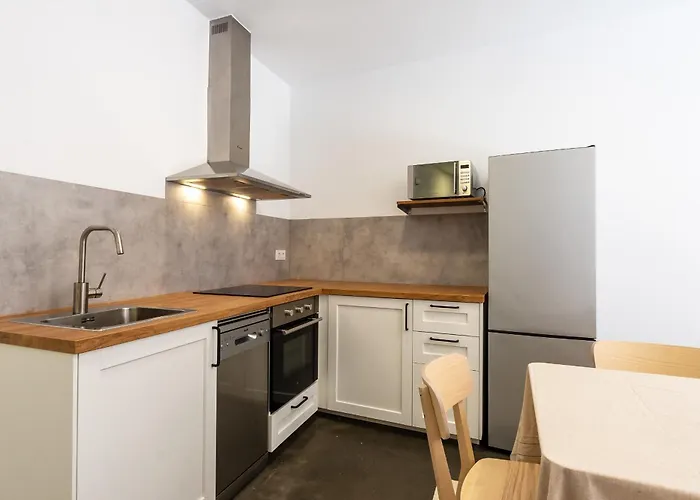 Daire Ag Boirobello *